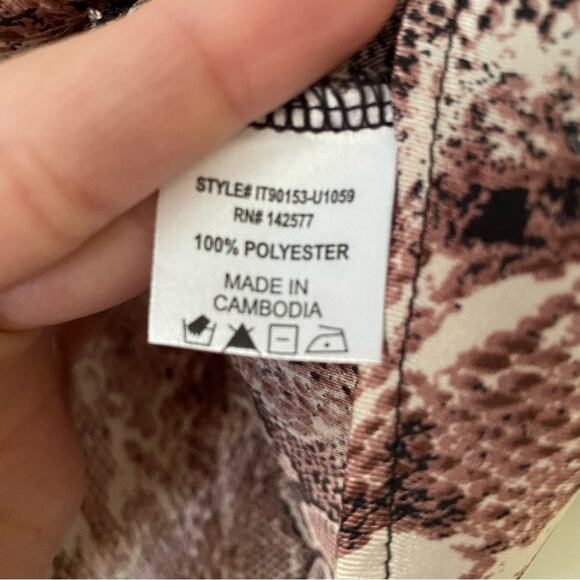 Iris | Snakeskin Print Cami Tank Top V-neck Pink Purple NWT Small - Picture 5 of 5